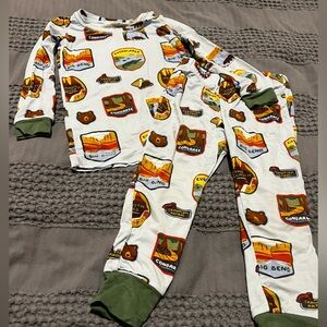 New Angel Dear 2T Pajamas - National Parks Patches Southeast
